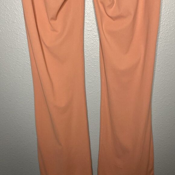 Nike Yoga Dri-Fit Dusty Rose Leggings Size Medium - Picture 6 of 8